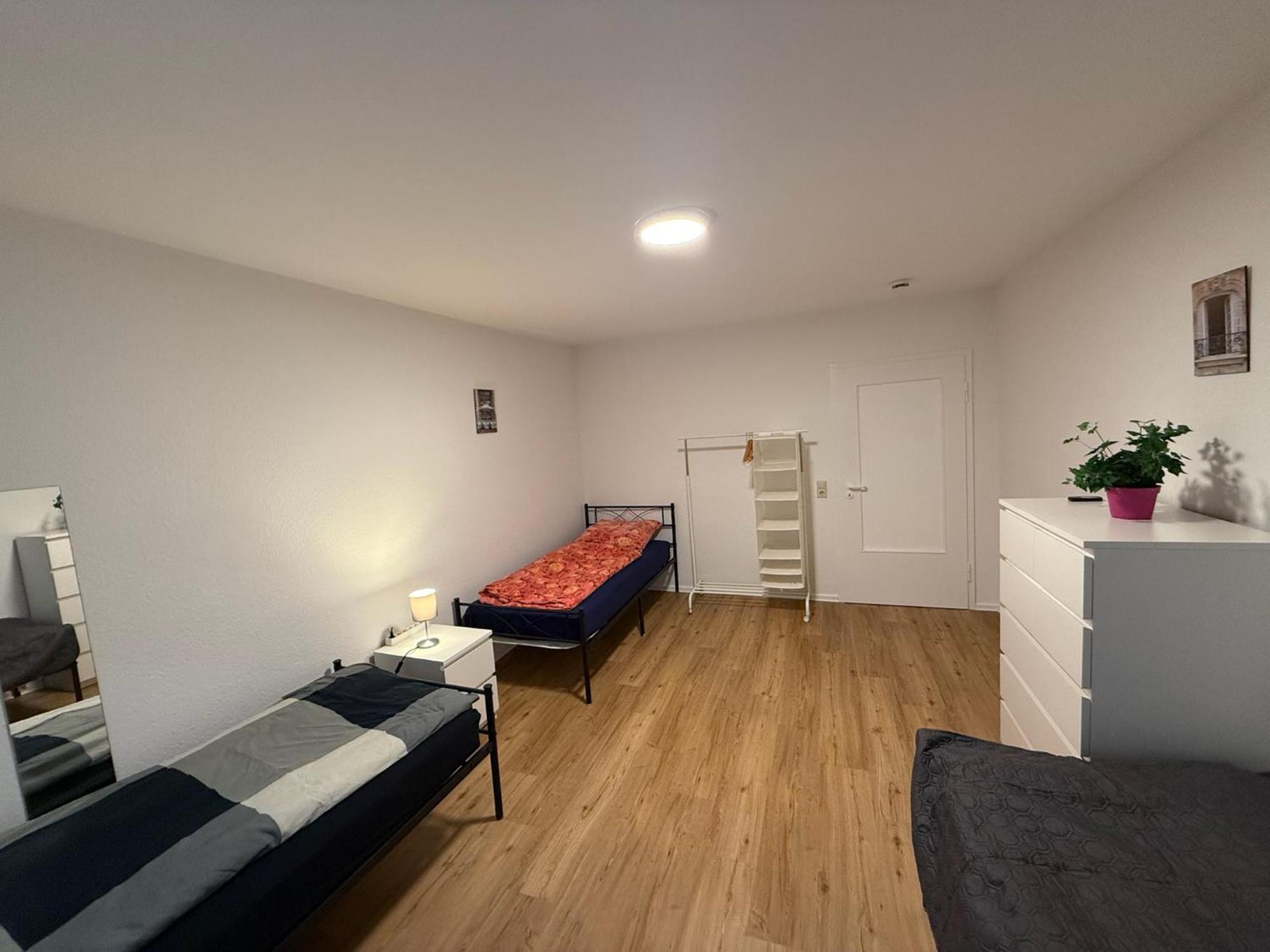 Big, Cosy And Central Apartment Karlsruhe Exterior photo
